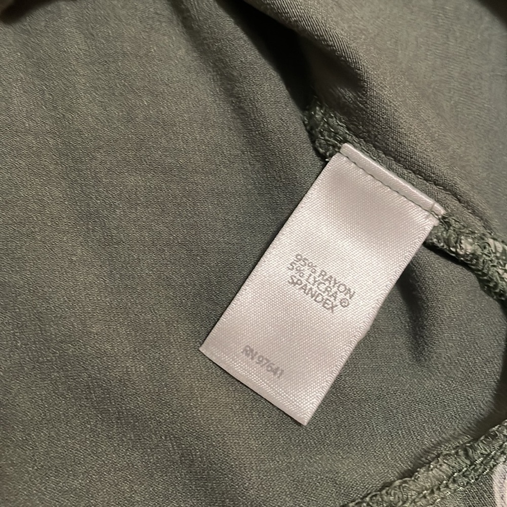 Clear out sale! J. Jill - Sage green with white flowers. 3/4 sleeves. - Picture 6 of 8
